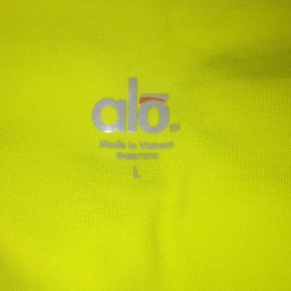 NWT Alo Yoga Neon Airbrushed Capri Leggings - Picture 6 of 9